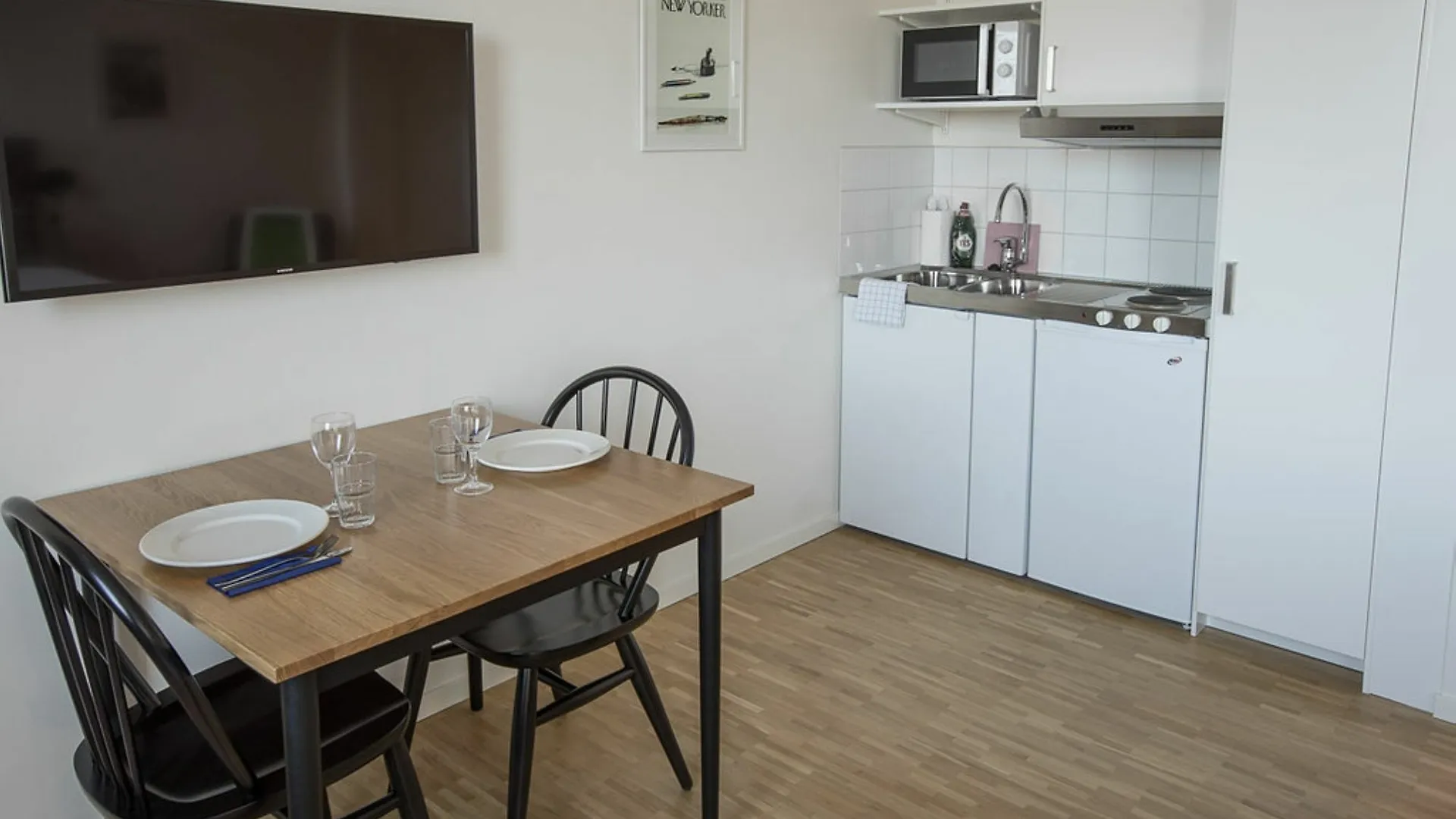 Biz Apartment Solna 3*,